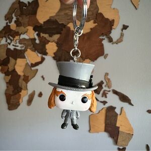 Disney Alice Through the Looking Glass “Mad Hatter” Funko Pop Keychain
